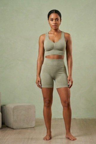 Conjunto deportivo corto Con push up — Mod. 13