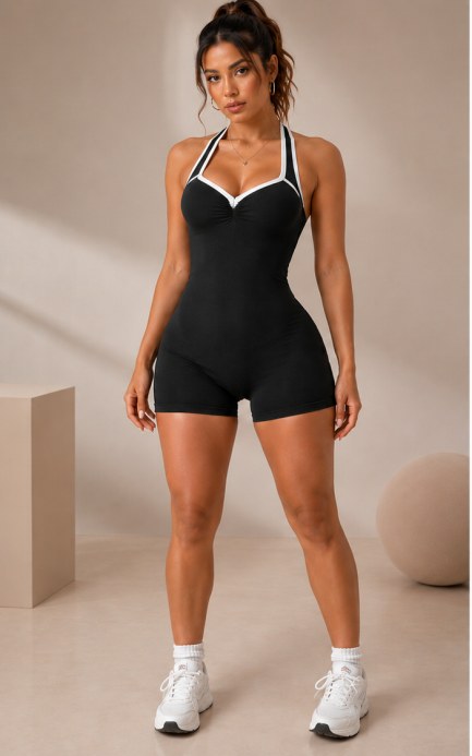 Enterito deportivo corto Con push up — Mod. 4